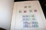 Flyttlåda med bra innehåll: Samling Västtyskland stpl 1949-2006 i tre förtrycksalbum, samling Berlin (båda glesa på det tidiga men bättre märken finns).