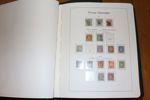 Välfylld samling 1855-1989 i Leuchtturmalbum. Till en början stämplad, från ca 30-talet även x/xx och helt xx från ca 1960. 
