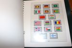FN. Samling FN (New York) 1951-1988 i fint Lindner-album med fickor. Komplett xx förutom första blocket vars sida jag inte ser. Perfekt kvalitet på allt!