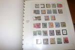 LUXEMBURG och AUSTRALIEN. Samling Luxemburg med många klassiska utgåvor inkl bättre, fram till 1930-talet. 