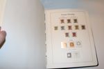 Fin samling till 2009 i tre Leuchtturmalbum med fickor, dock med lätt röklukt. Gles äldre del, mest värde i modernt xx i stort sett komplett från 1945-2009 med nominellt värde på ca 15000 kr. 