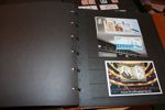 Mindre flyttlåda Sverige med ett tiotal album med mera. Mest stämplat inkl bättre.