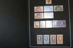 SPANIEN. Mycket fin och välvårdad samling med hemgjord montering i två Leuchtturmpärmar, svarta blad, samlat till ca 1980.