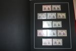 SPANIEN. Mycket fin och välvårdad samling med hemgjord montering i två Leuchtturmpärmar, svarta blad, samlat till ca 1980.