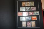 SPANIEN. Mycket fin och välvårdad samling med hemgjord montering i två Leuchtturmpärmar, svarta blad, samlat till ca 1980.