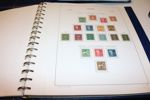 Mycket omfattande samling till 1992 i fyra KABE-album. Inleds med original 4 sk bco med variant "PYRA", 8 sk bco i eftertryck E2 (rep hörn) i lyxcentrering. Båda dessa utan gummi. 