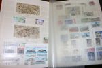 Trevlig samling med fina 4+8 skilling, en del fintandade aur-valörer, bättre kungamärken, zeppelin, luftpost 1934 etc. Även två sidor välgörenhetsmärken "caritas". Samlat till 1999.