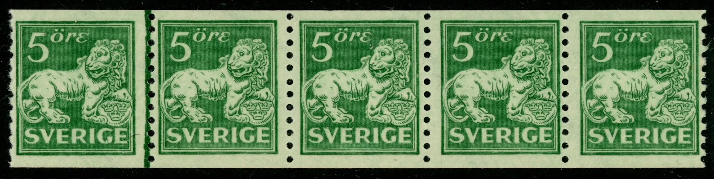 F140Acx. Postfriskt 5-strip med vm våglinjer. F 9000 kr
