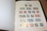 Samling 1855-1999 i fem Leuchtturmalbum. Med många bättre märken och serier, BC-par m.m. På det modernare avsnittet märks många vackert stämplade märken. Värt att titta närmare på!