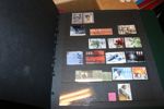 ENGLAND, IRLAND, KANALÖARNA. Parti 6 album i låda, mest stämplat vilket i Kanalöarnas fall kan tyckas mer intressant. Mest billiga frimärken men mycket material och intressant samlingsområde.