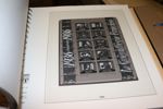 Proppfull mindre flyttlåda: Australien 1867-2007 i pärm inkl stater, album Frankrike 1982-91 med mycket xx motivmärken, två antika hela världen-album. Även stort parti Tjeckoslovakien i 6 album.