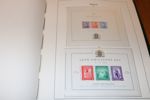 Fin samling Island 1873-1989 i ett Leuchtturmalbum med en del extrasidor.