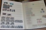 Parti dubblettalbum Norden med Norge, Finland, Danmark, mest enklare material men tusentals frimärken. Dessutom lite brev och kort och en rejäl bunt klämfix för montering.