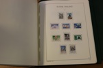 Finsk samling i Leuchtturmalbum med enklare, glest besatt 1800-tal, välfyllt nära komplett efter 1930 fram till -92. Lågt utrop!