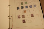 Fräsch samling stämplat 4 sk bco-1960 i två trevliga Estett-album (blad till 1971). Innehåller flera vapentyp och ringtyp inkl en del vackra stämplar, men utan de dyrare valörerna. På 1900-talet f...