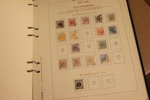 Fräsch samling stämplat 4 sk bco-1960 i två trevliga Estett-album (blad till 1971). Innehåller flera vapentyp och ringtyp inkl en del vackra stämplar, men utan de dyrare valörerna. På 1900-talet f...