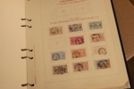 Fräsch samling stämplat 4 sk bco-1960 i två trevliga Estett-album (blad till 1971). Innehåller flera vapentyp och ringtyp inkl en del vackra stämplar, men utan de dyrare valörerna. På 1900-talet f...