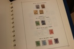 Parti finska xx 4-block 1900-tal i två insticksböcker. Dessutom medföljer enklare stpl samling Norge och några arkdelar Sverige. Dessutom Nästan tomt Estett-album Finland 1856-1971 och tjockt HV-a...